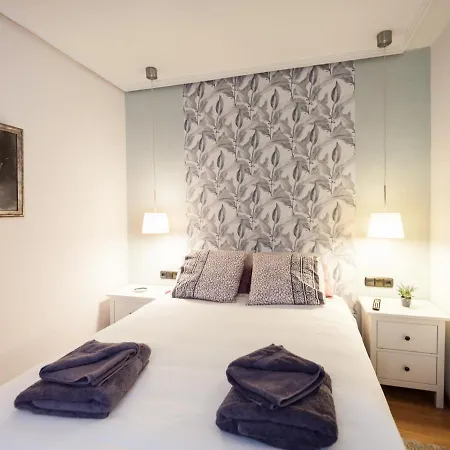 Cosy - Guggen º Parking Free Homestay Bilbao